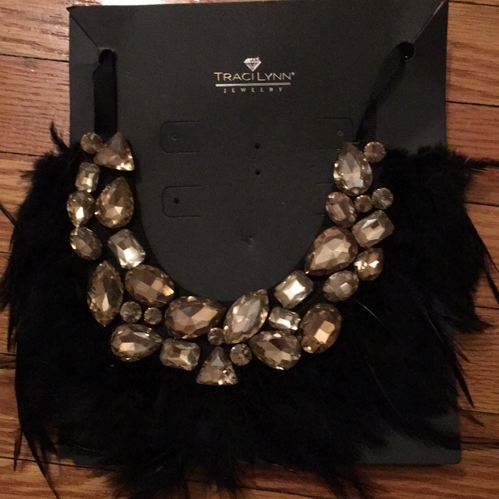 Traci Lynn collar